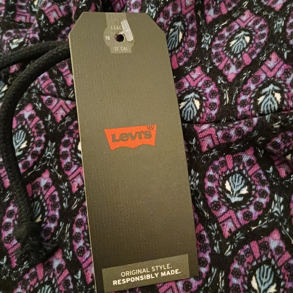 NWT Levi's Red Tab Hoodie Sweatshirt